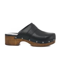 Nappa leather clogs