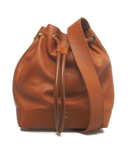 Bucket bag in leather