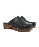 Nappa leather clogs