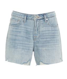 Denim shorts with frayed hem 