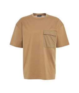 T-shirt with flap pocket 